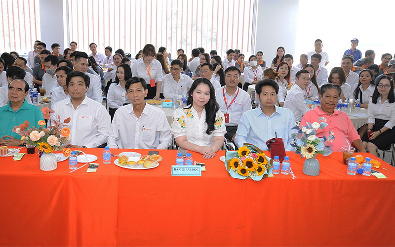 Ban Giám Đốc công ty Tài Trường Thành