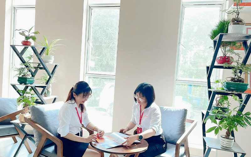 Khu vực sảnh công ty